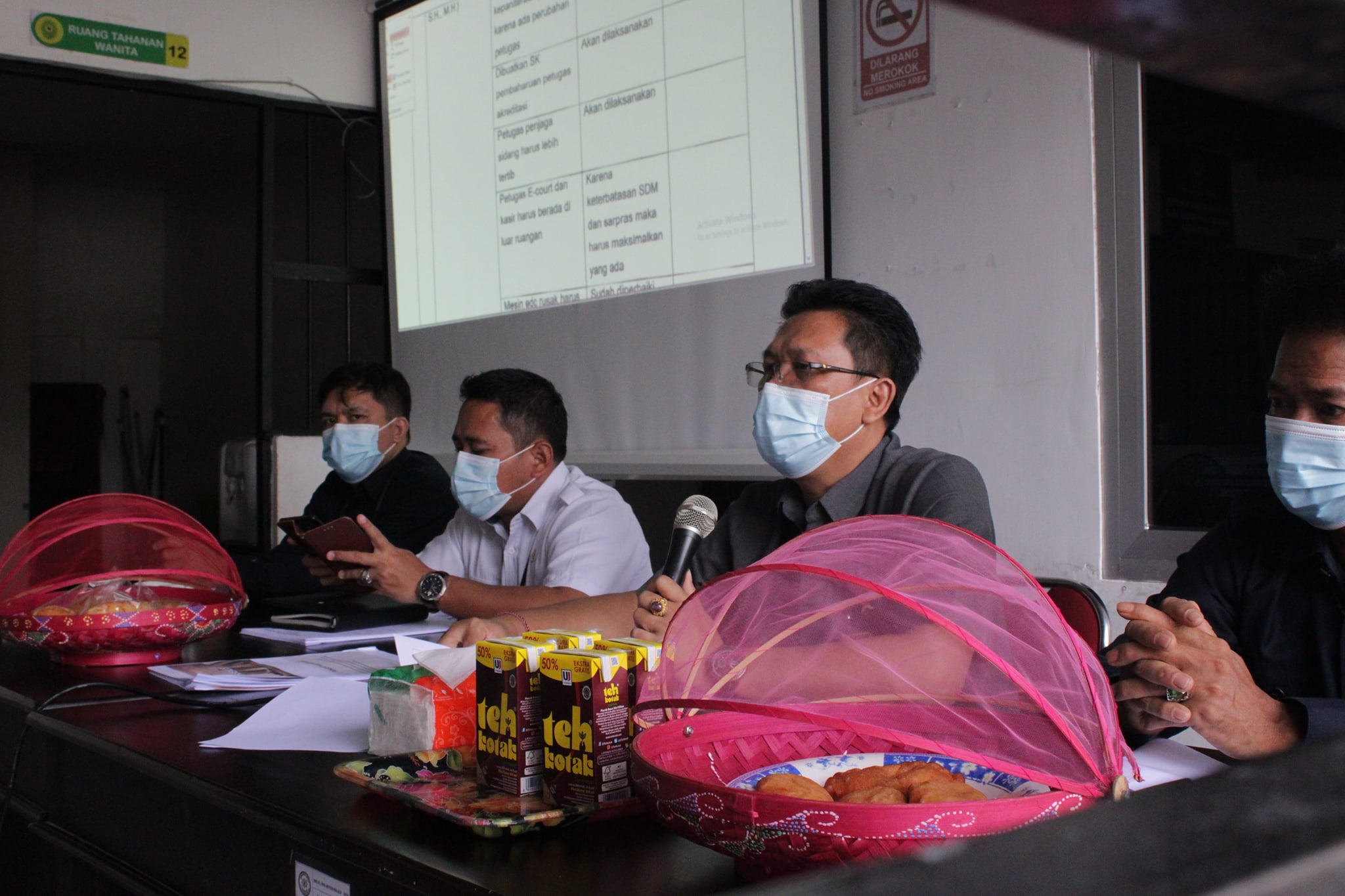 rapat bulanan november 2020 pn belopa