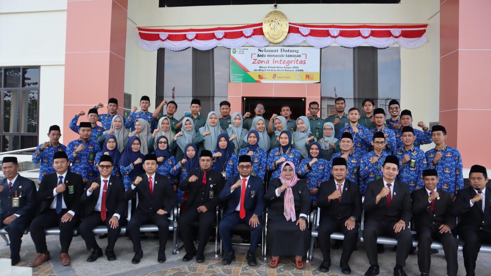 Upacara Peringatan HUT Republik Indonesia Ke-79