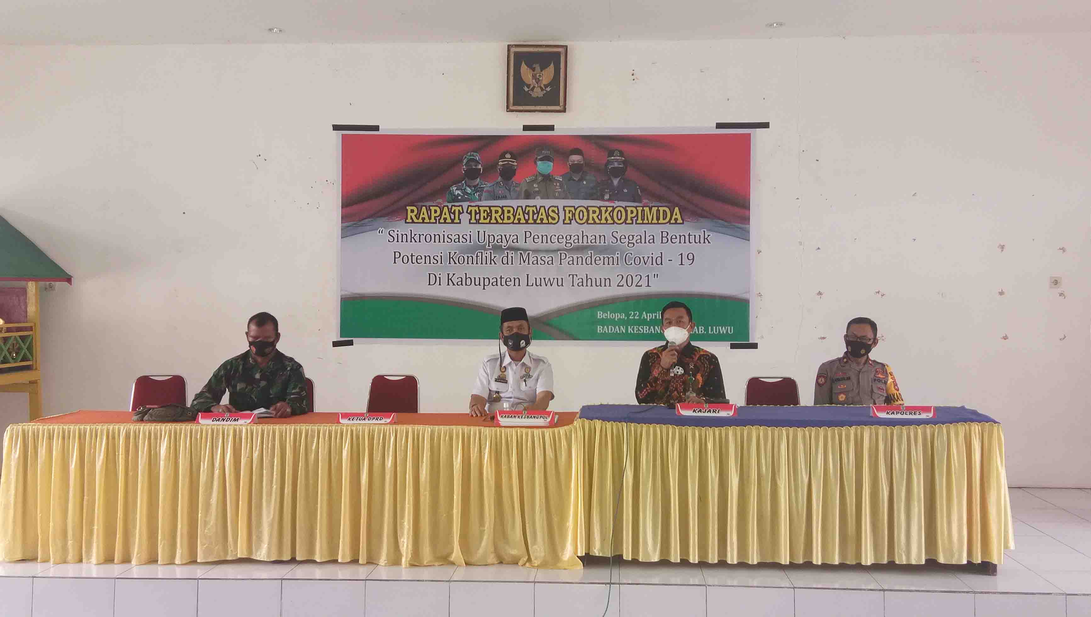 Ketua Pengadilan Negeri Belopa Menghadiri Rapat Terbatas FORKOPIMDA
