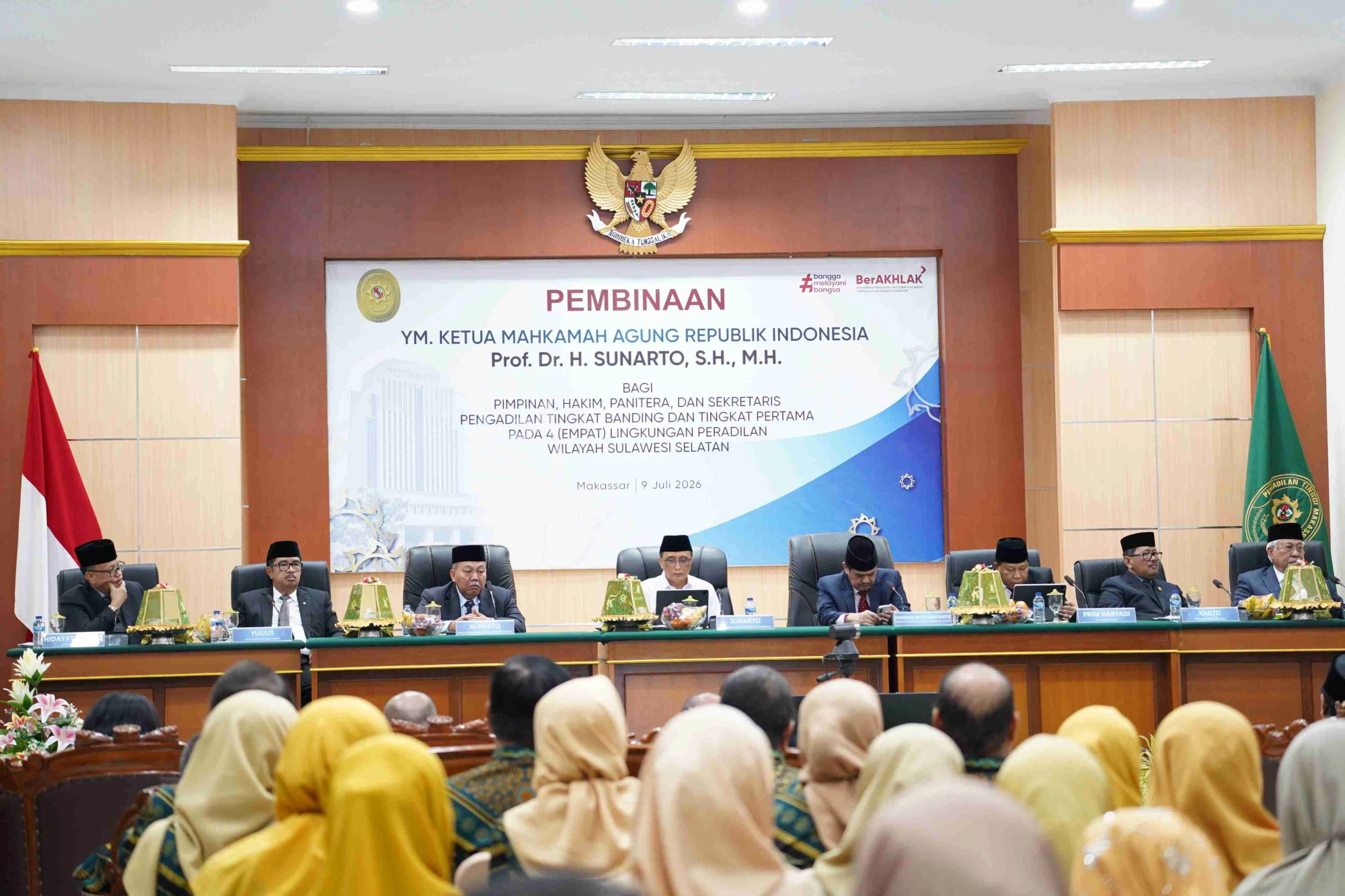 Ketua Pengadilan Negeri Belopa Hadiri Pembinaan Ketua Mahkamah Agung RI di Pengadilan Tinggi Makassar